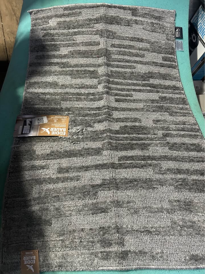 Various Small Rugs, Accent Mats, Bath Rugs