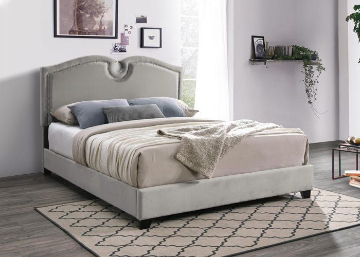 Bedroom Kimberly Scalloped Queen Bed, Champagne