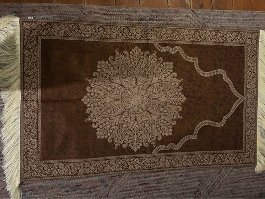Muslim Prayer Rugs/Mats