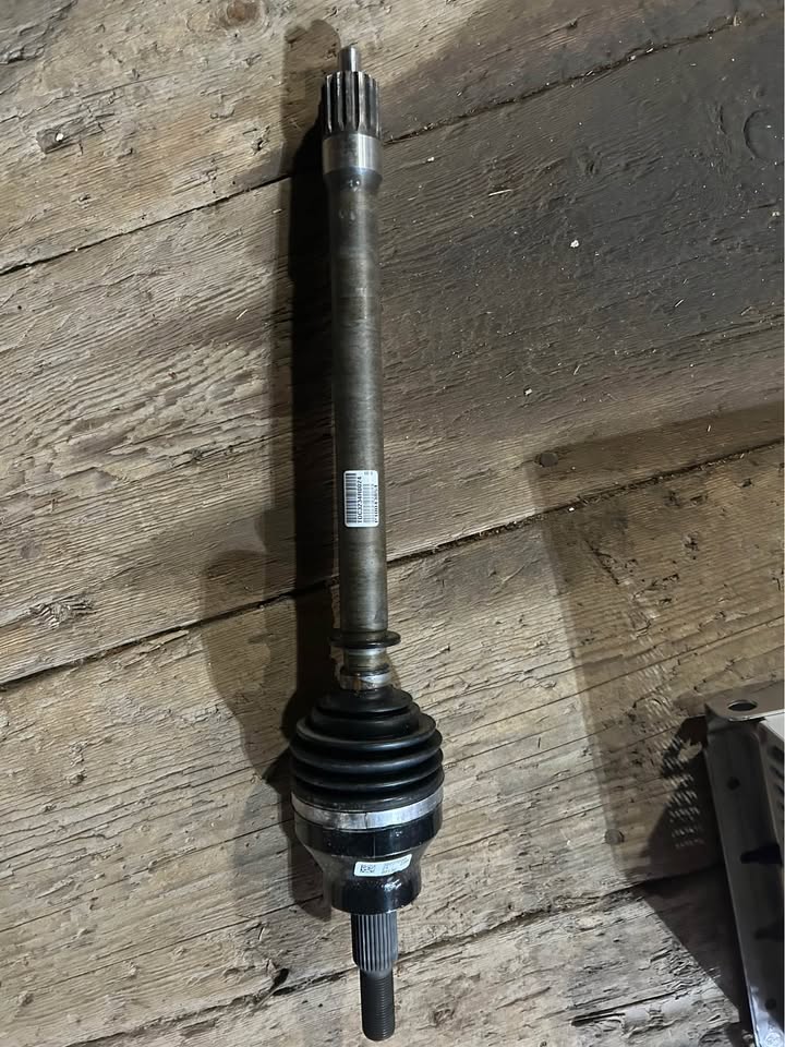 Front axle right 18-25 JEEP WRANGLER JL 2.0 T HYBRID 4XE M210